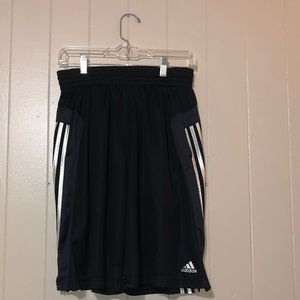 Adidas classic athletic shorts SIZE SMALL TALL
